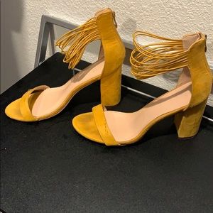 Mustard heels